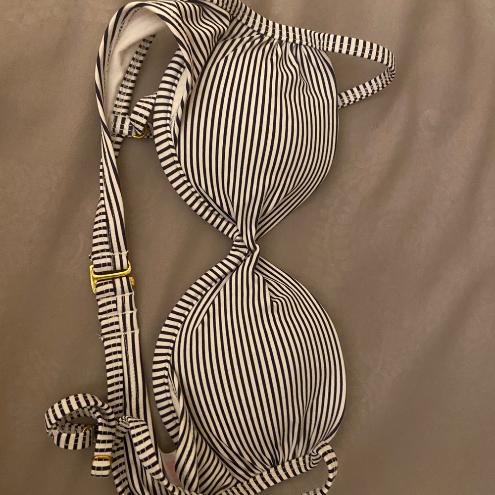 stripped black and white bathing suit top